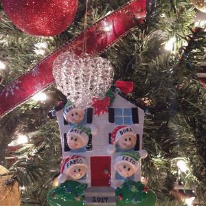 Meet your Posher, Dora